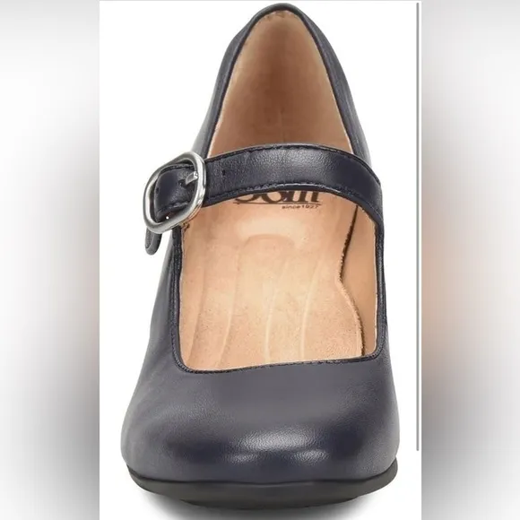 NEW- Sofft Leslie Mary Jane Pumps SIZE: 8.5M COLOR: Black