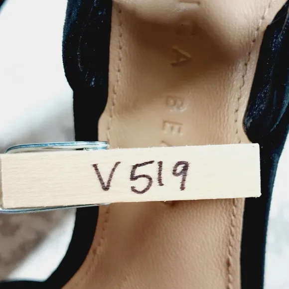 New Veronica Beard Analita Black Suede Slingback Sandals V519
