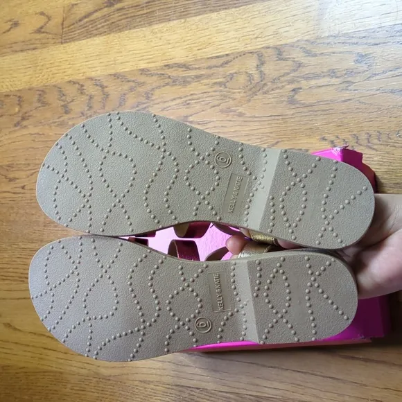 NIB Kelly &amp; Katie Chloe Gladiator Rainbow Sandal Kids Size 6