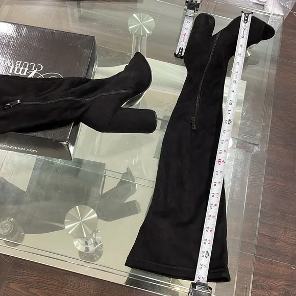 NIB Over the Knee THIGH HIGH 5” Boots in black softest velvet suede fabric WIDE