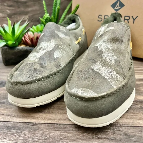 NIB Sperry Moc Sider Metallic Camo Indoor Outdoor Moc Sneakers Faux Fur 9M 40