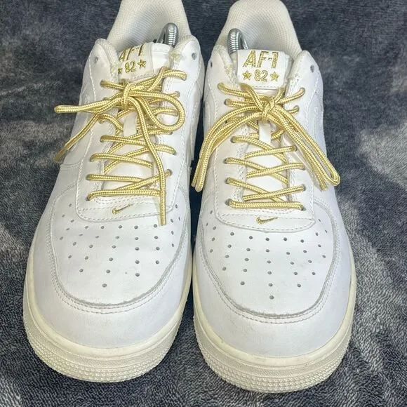 Nike Air Force 1 82 White Sneakers Men Size 10