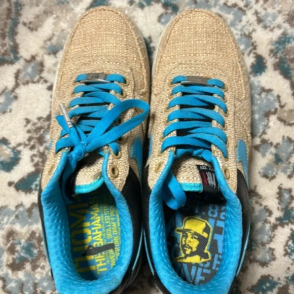Nike Air Force -1 ,AF-1 Men shoes size 8.5 in a Great condition