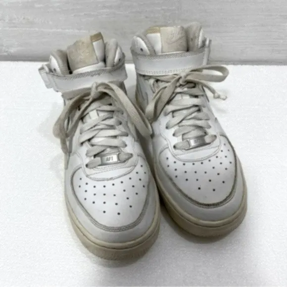 Nike Air Force 1 sneaker shoes size 5Y (Women's Size 6.5)Color White