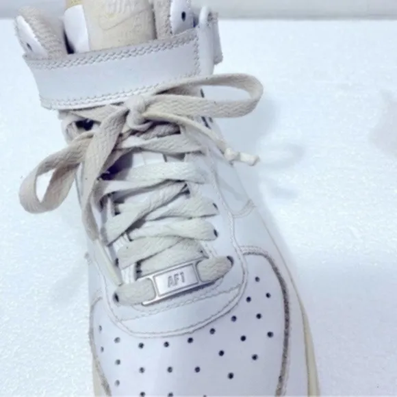 Nike Air Force 1 sneaker shoes size 5Y (Women's Size 6.5)Color White