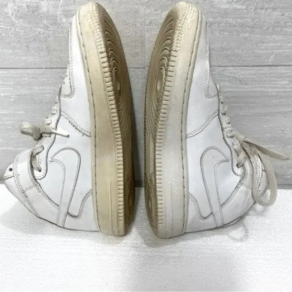 Nike Air Force 1 sneaker shoes size 5Y (Women's Size 6.5)Color White