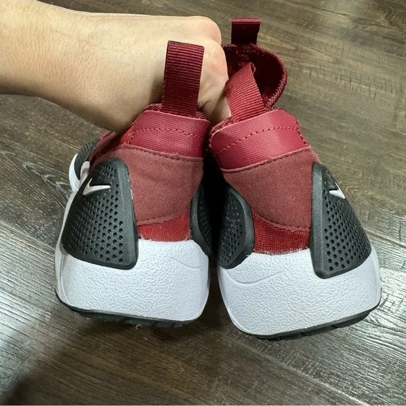 Nike air Huarache E.D.G.E Txt Team Red Sneaker Size 9.5 Women