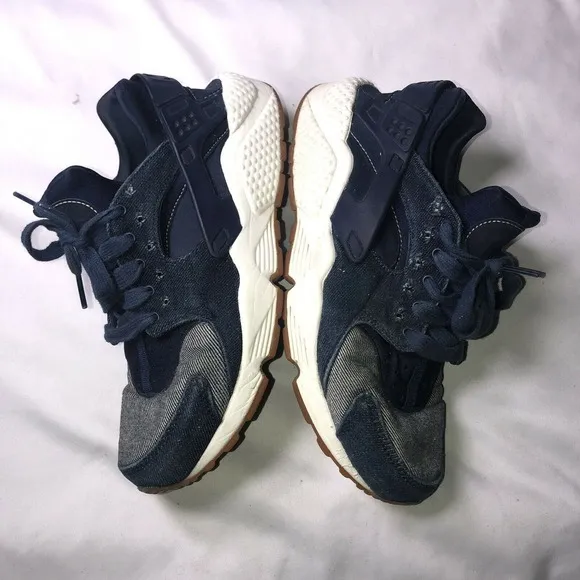 Nike Air Huarache Run denim‎ Women Sneakers Size 9