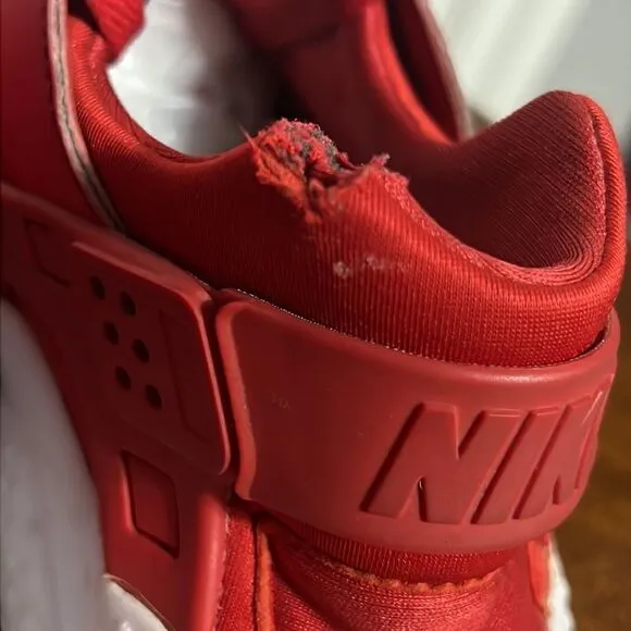 🔥🔥NIKE AIR HUARACHE Run - Red - Good Condition - Big Boys 7Y / Women Sz 8.5 🔥