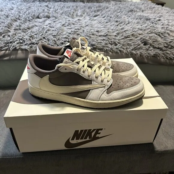 Nike Air Jordan 1 Low Shoes Travis Scott Reverse Mocha