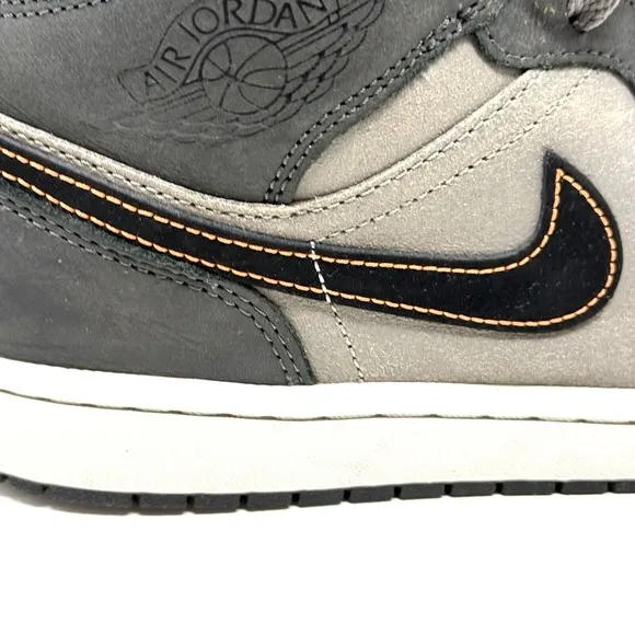Nike Air Jordan 1 Mid SE Night Stadium Gray Shoes Mens FQ8338-017 Sz 9.5