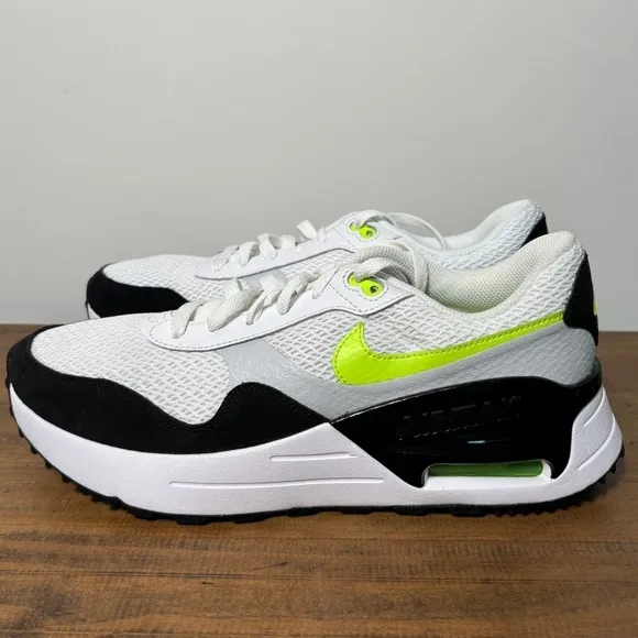 Nike Air Max SYSTM White Volt Sneakers Shoes DM9537-100 Men's Size 8 / Women 9.5