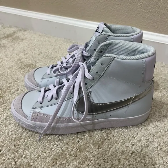 Nike Blazer MID 77 Boys Size 7 Y Women 8.5 Platinum Silver Shoes Sneakers New,