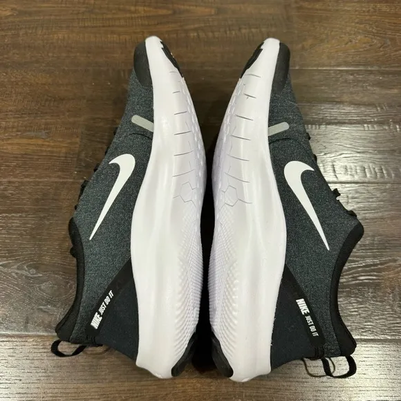 Nike Flex Experience Rn 8 Shoe Size 12 Women