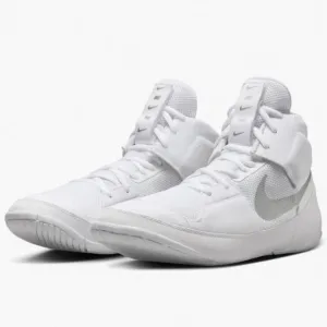 Nike Fury Men`s Wrestling Shoes White AO2416-102 NEW