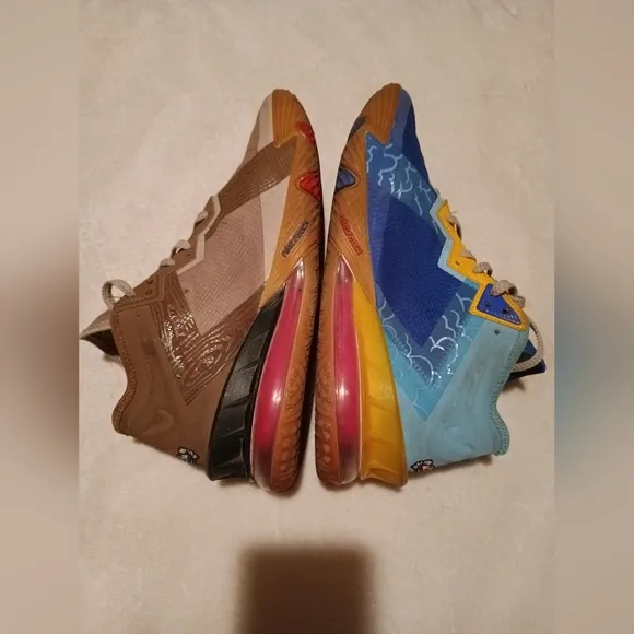 Nike Lebron 18  Low Wile E. Coyote Vs. Roadrunner Basketball Shoes Men Size 11.5