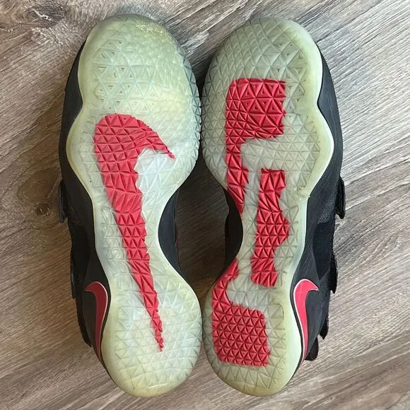 Nike LeBron Soldier 11 Red Stardust Mid Basketball Shoes Men 10.5 UK 9.5 EU 44.5
