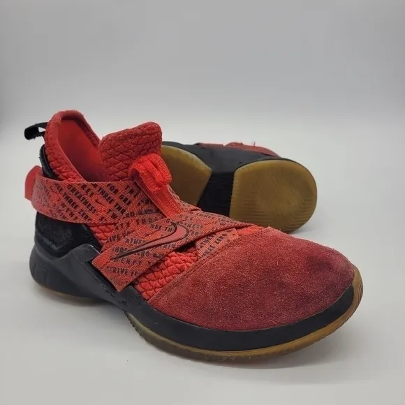 Nike LeBron Soldier XII Red/Black Kids Shoes 5 Youth 6.5 Women