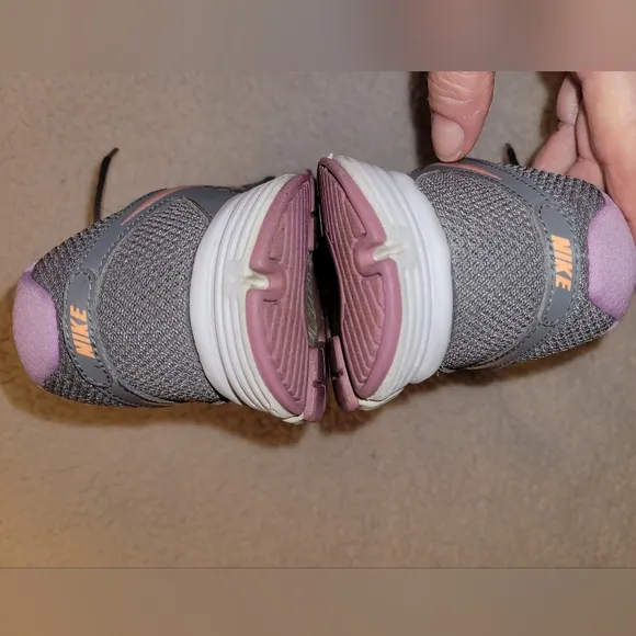 Nike Revolution 2 Gray &amp; Purple Running Shoes Size 8.5