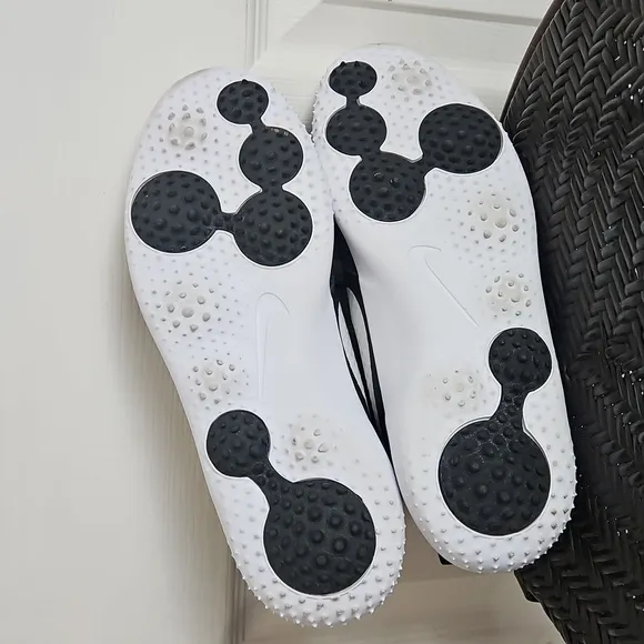 Nike Roshe G Spikeless Golf Shoes White/Black Men Size 7.5 Women 9