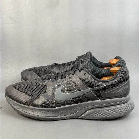 NIKE  Run Swift 2 ' Dark Smoke Grey sneaker shoes men size 13