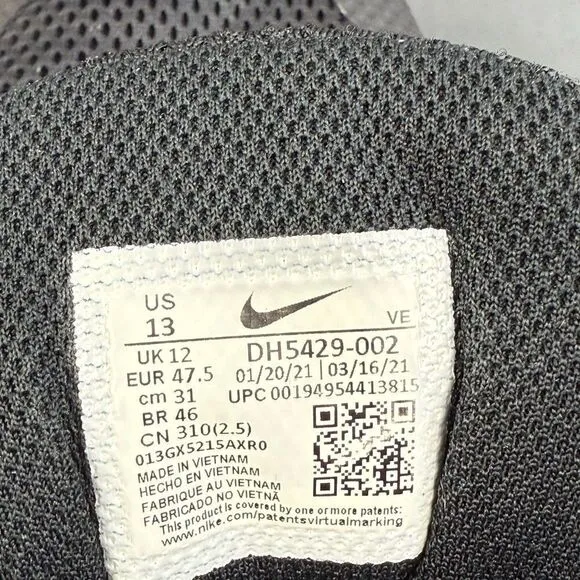 NIKE  Run Swift 2 ' Dark Smoke Grey sneaker shoes men size 13