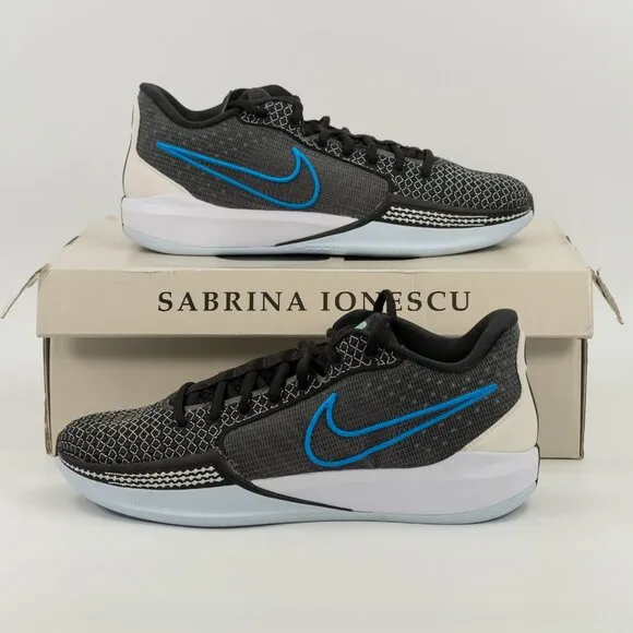 Nike Sabrina 1 'Family Bonds' FQ3381-001 Basketball size 9 Women / 7.5 Men