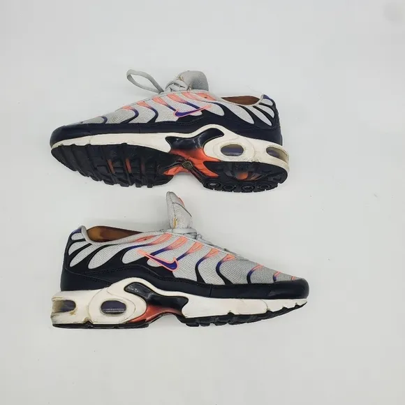 Nike Shoes Youth 7 Women 8.5 Air Max Plus TN GS Platinum Violet Lava 718071 007