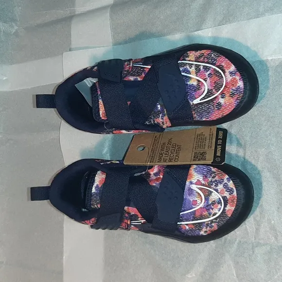 Nike SuperRep Cycle Shoes, Brand New, Women size 5.