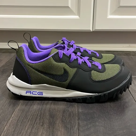 Nike Takos Low LE ACG Hiking Trail Shoes Sneakers new 377811 305 Mens Size 8.5