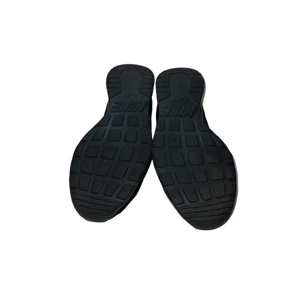Nike Tanjun Men Shoes Size 9.5