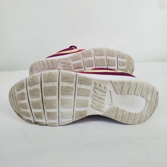 Nike Tanjun Size 5 Youth 6.5 Women Shoes Iridescent Pink Hyper Violet Purple