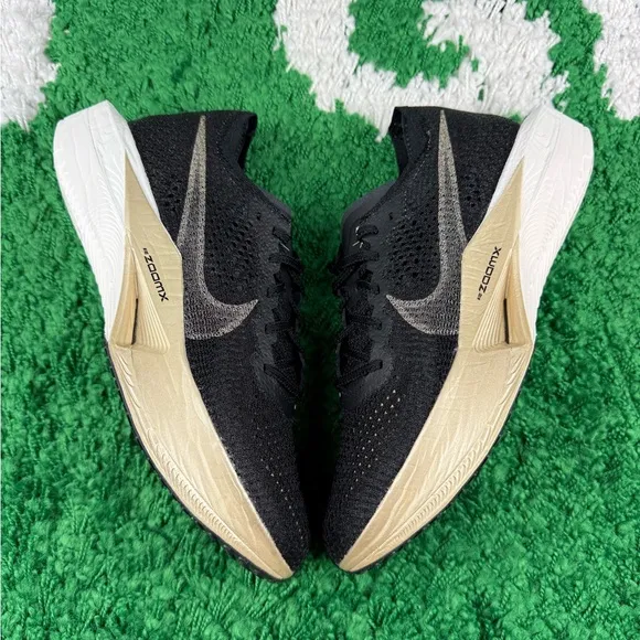Nike ZoomX Vaporfly NEXT% 3 Black Metallic Gold Grain Men size 8 NEW DV4129-001
