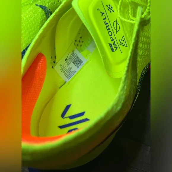 Nike ZoomX Vaporfly Next% “Fast Pack” Running Shoes.- Size 13 Men.