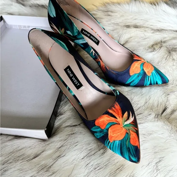 👠Nine West size 6 -4” heels NEW👠