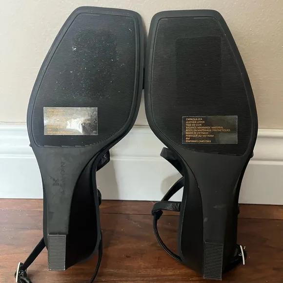 Nordstrom Caslon Square Toe Wedge Sandal in Black NWOT-Size 8