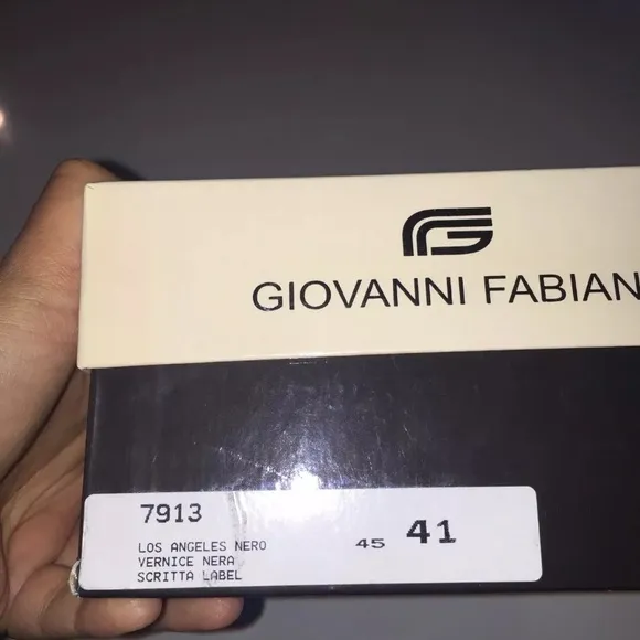 NWB Shoes for women size 11 41 black color Italian
