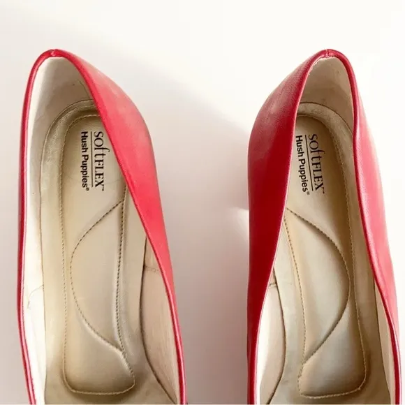NWOT Hush Puppies Softflex Shoes Red Pumps Kitten Heels Size 13M