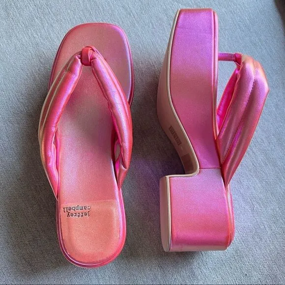 NWOT Jeffrey Campbell Platform Pink Metallic Flip Flop Sandals 9