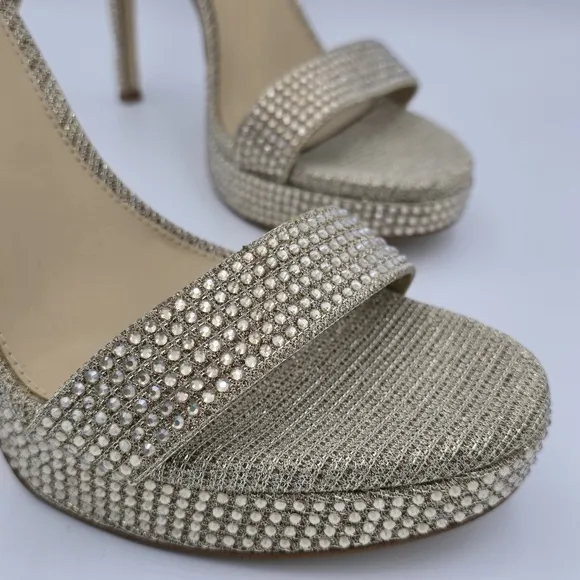 NWOT MICHAEL Michael Kors Jordyn Embellished Glitter Chain Mesh Platform Sandals