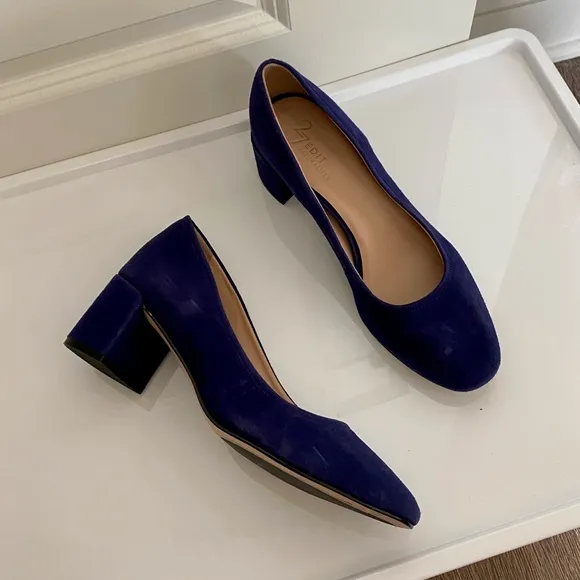 NWOT Naturalizer 27 Edit Rebecca Blue Suede Block Heeled Pumps