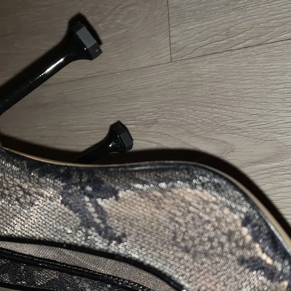 NWOT Vivienne Hu New York Black Lace Shoes Neat Style Heels