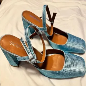 NWOT Blue Rhinestone Heels