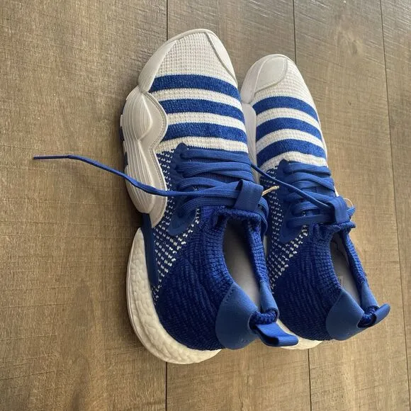 NWT Adidas Men Trae Young 2 Basketball Shoes Size 12 White Blue H03839 Sneakers