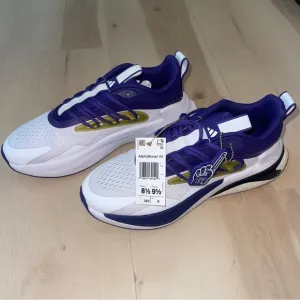 NWT Adidas University of Washington Alpha Boost V2 Shoes Men SZ 8.5 Women SZ 9.5