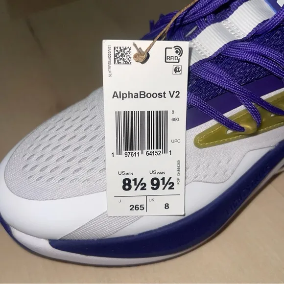NWT Adidas University of Washington Alpha Boost V2 Shoes Men SZ 8.5 Women SZ 9.5