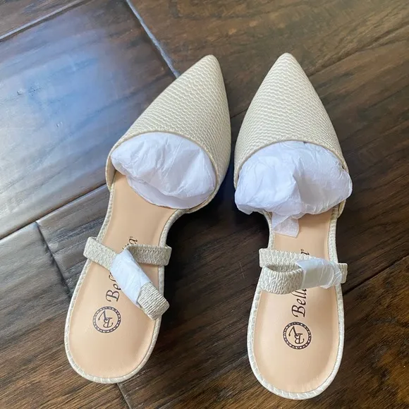 NWT Bella Vita VITA Sarah II Slingback Pumps