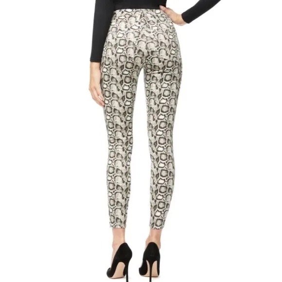 NWT Good American Good Legs Snake Print Jean Black Cream 2