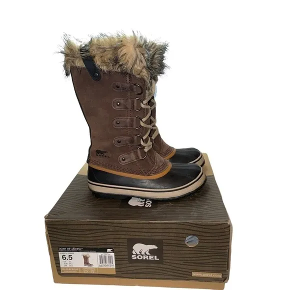 NWT Sorel Joan of Arctic Women Shoes Size 6.5