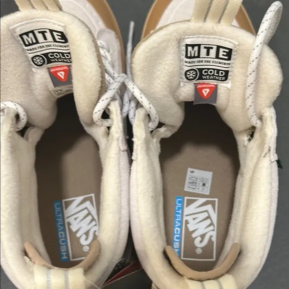 NWT - Vans UA SK8-Hi MTE-2 Sneakers, Beige, Size M 7.5 / W 9.0, RARE!!